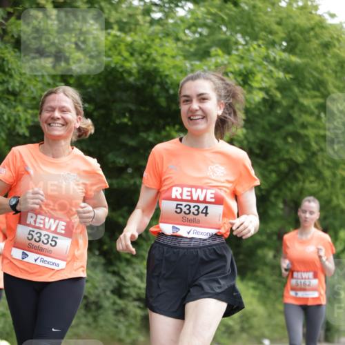 15.06.2025 - REWE Women's Run Jannik Wohlers http://msf.ph/oto/7968269 15.06.2025 10:03:22 Laufen 5335, 5334, 5162 meine-sportfotos.de