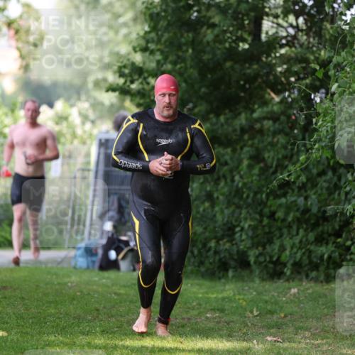 15.06.2025 - 7 Türme Triathlon Michael Strokosch http://msf.ph/oto/7968304 15.06.2025 12:54:31 Schwimmen 707, 734, 740, 802, 916, 978, 996, 998, 1006, 1016, 1104, 1105 meine-sportfotos.de