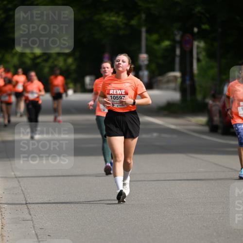15.06.2025 - REWE Women's Run Dr. Thomas Lammeyer http://msf.ph/oto/7968336 15.06.2025 09:56:05 Laufen 10597, 1 meine-sportfotos.de
