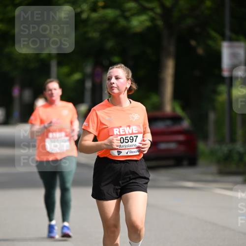 15.06.2025 - REWE Women's Run Dr. Thomas Lammeyer http://msf.ph/oto/7968374 15.06.2025 09:56:08 Laufen 0597 meine-sportfotos.de