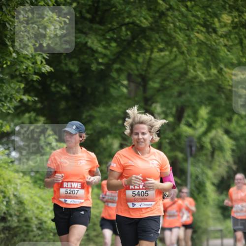 15.06.2025 - REWE Women's Run Jannik Wohlers http://msf.ph/oto/7968393 15.06.2025 10:03:40 Laufen 5207, 5405 meine-sportfotos.de