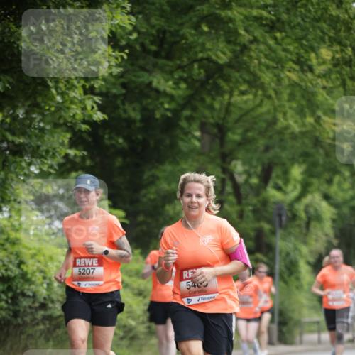 15.06.2025 - REWE Women's Run Jannik Wohlers http://msf.ph/oto/7968411 15.06.2025 10:03:40 Laufen 5207 meine-sportfotos.de
