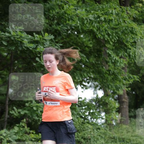 15.06.2025 - REWE Women's Run Jannik Wohlers http://msf.ph/oto/7968482 15.06.2025 10:03:46 Laufen 5 meine-sportfotos.de