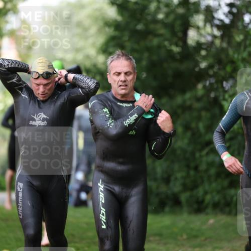 15.06.2025 - 7 Türme Triathlon Michael Strokosch http://msf.ph/oto/7968484 15.06.2025 12:54:50 Schwimmen 157, 701, 719, 723, 740, 762, 881, 916, 939, 945, 998, 1024, 1104, 1105, 1182 meine-sportfotos.de