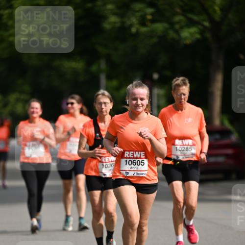 15.06.2025 - REWE Women's Run Dr. Thomas Lammeyer http://msf.ph/oto/7968511 15.06.2025 09:56:27 Laufen 10605, 1026, 75, 10285 meine-sportfotos.de