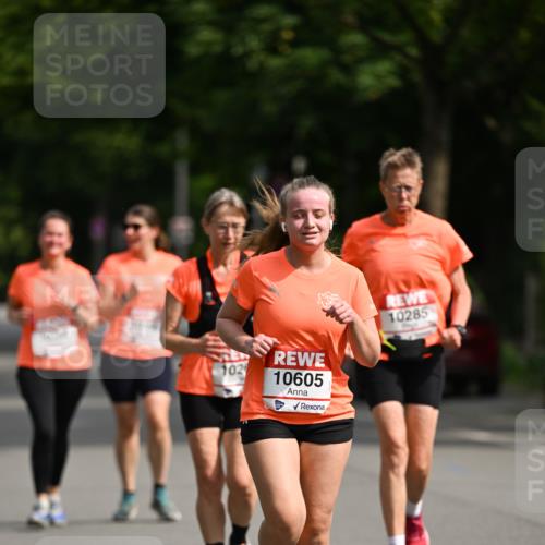 15.06.2025 - REWE Women's Run Dr. Thomas Lammeyer http://msf.ph/oto/7968537 15.06.2025 09:56:27 Laufen 10285, 1029, 10605 meine-sportfotos.de