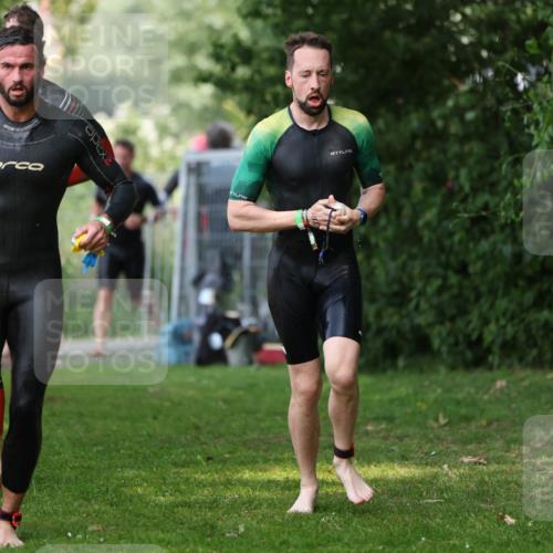 15.06.2025 - 7 Türme Triathlon Michael Strokosch http://msf.ph/oto/7968562 15.06.2025 12:55:01 Schwimmen 157, 701, 719, 723, 762, 772, 846, 859, 865, 881, 916, 939, 945, 950, 952, 1019, 1024, 1152, 1182 meine-sportfotos.de