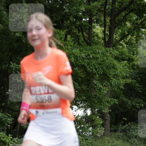 15.06.2025 - REWE Women's Run Jannik Wohlers http://msf.ph/oto/7968563 15.06.2025 10:03:50 Laufen 5368 meine-sportfotos.de