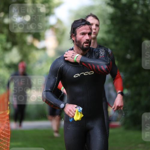15.06.2025 - 7 Türme Triathlon Michael Strokosch http://msf.ph/oto/7968588 15.06.2025 12:55:03 Schwimmen 157, 701, 719, 723, 745, 762, 772, 801, 846, 859, 865, 881, 939, 945, 950, 952, 1019, 1024, 1152, 1182 meine-sportfotos.de