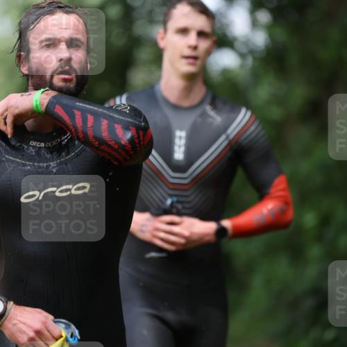 15.06.2025 - 7 Türme Triathlon Michael Strokosch http://msf.ph/oto/7968605 15.06.2025 12:55:05 Schwimmen 157, 701, 723, 727, 745, 762, 772, 801, 846, 859, 865, 881, 945, 950, 952, 1019, 1024, 1152, 1182 meine-sportfotos.de