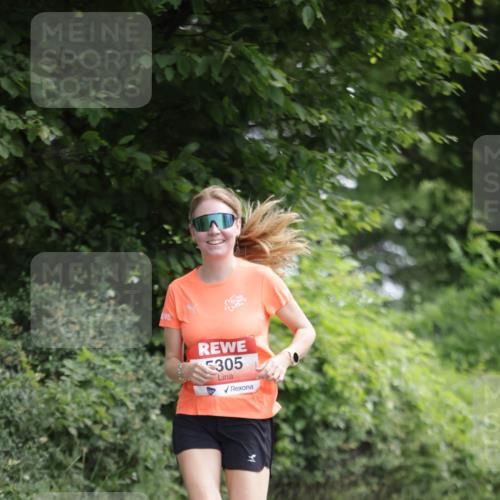 15.06.2025 - REWE Women's Run Jannik Wohlers http://msf.ph/oto/7968683 15.06.2025 10:03:56 Laufen 5305, 41 meine-sportfotos.de