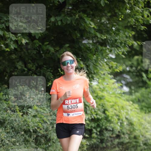 15.06.2025 - REWE Women's Run Jannik Wohlers http://msf.ph/oto/7968692 15.06.2025 10:03:56 Laufen 5305 meine-sportfotos.de