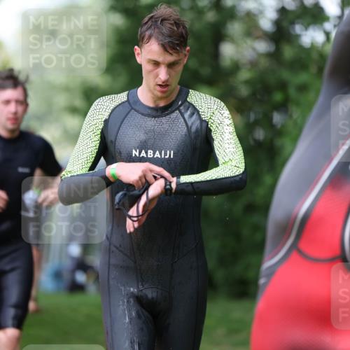 15.06.2025 - 7 Türme Triathlon Michael Strokosch http://msf.ph/oto/7968695 15.06.2025 12:55:14 Schwimmen 157, 701, 723, 727, 745, 762, 769, 772, 784, 801, 846, 859, 865, 950, 952, 955, 1019, 1075, 1152 meine-sportfotos.de