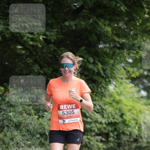 15.06.2025 - REWE Women's Run Jannik Wohlers http://msf.ph/oto/7968715 15.06.2025 10:03:56 Laufen 5305 meine-sportfotos.de