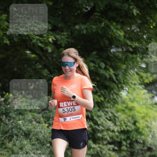15.06.2025 - REWE Women's Run Jannik Wohlers http://msf.ph/oto/7968721 15.06.2025 10:03:56 Laufen 5305 meine-sportfotos.de