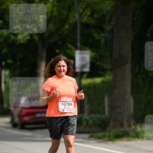 15.06.2025 - REWE Women's Run Dr. Thomas Lammeyer http://msf.ph/oto/7968769 15.06.2025 09:56:42 Laufen 10769 meine-sportfotos.de