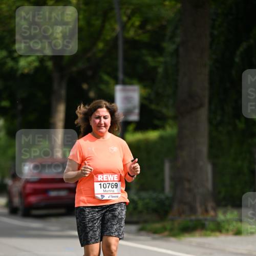 15.06.2025 - REWE Women's Run Dr. Thomas Lammeyer http://msf.ph/oto/7968777 15.06.2025 09:56:42 Laufen 10769 meine-sportfotos.de