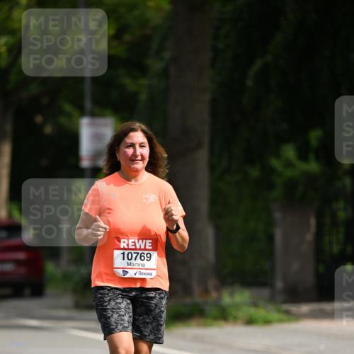 15.06.2025 - REWE Women's Run Dr. Thomas Lammeyer http://msf.ph/oto/7968807 15.06.2025 09:56:43 Laufen 10769 meine-sportfotos.de
