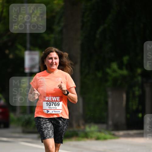 15.06.2025 - REWE Women's Run Dr. Thomas Lammeyer http://msf.ph/oto/7968812 15.06.2025 09:56:43 Laufen 10769 meine-sportfotos.de