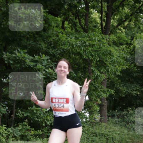 15.06.2025 - REWE Women's Run Jannik Wohlers http://msf.ph/oto/7968831 15.06.2025 10:04:00 Laufen 5354 meine-sportfotos.de