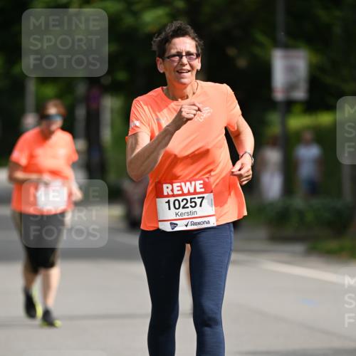 15.06.2025 - REWE Women's Run Dr. Thomas Lammeyer http://msf.ph/oto/7968839 15.06.2025 09:56:53 Laufen 10257 meine-sportfotos.de