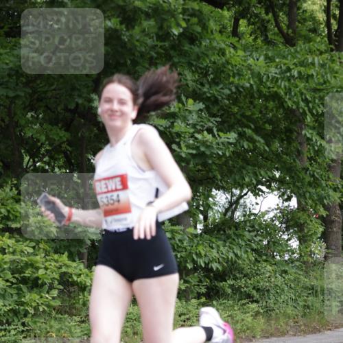 15.06.2025 - REWE Women's Run Jannik Wohlers http://msf.ph/oto/7968844 15.06.2025 10:04:00 Laufen 5354 meine-sportfotos.de