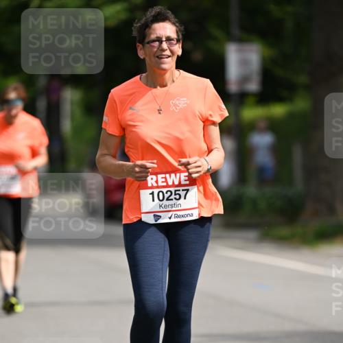 15.06.2025 - REWE Women's Run Dr. Thomas Lammeyer http://msf.ph/oto/7968851 15.06.2025 09:56:53 Laufen 10257 meine-sportfotos.de