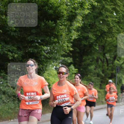 15.06.2025 - REWE Women's Run Jannik Wohlers http://msf.ph/oto/7969039 15.06.2025 10:04:12 Laufen 56, 5591 meine-sportfotos.de
