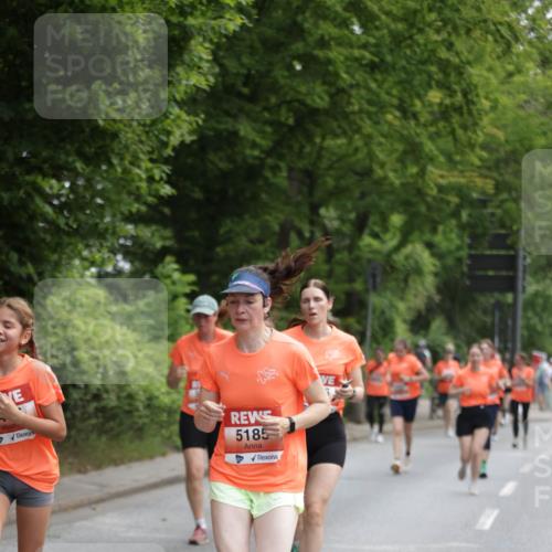 15.06.2025 - REWE Women's Run Jannik Wohlers http://msf.ph/oto/7969134 15.06.2025 10:04:15 Laufen 5185 meine-sportfotos.de
