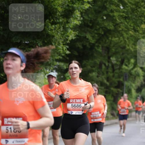 15.06.2025 - REWE Women's Run Jannik Wohlers http://msf.ph/oto/7969176 15.06.2025 10:04:17 Laufen 5183, 5686, 5415 meine-sportfotos.de
