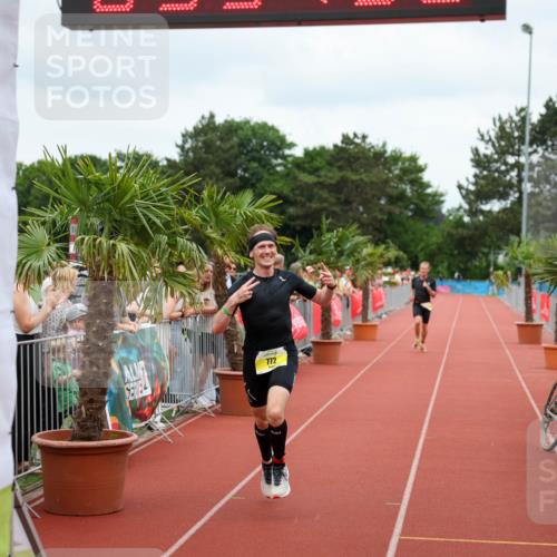 15.06.2025 - 7 Türme Triathlon Michael Strokosch http://msf.ph/oto/7969264 15.06.2025 13:51:36 Ziel 772, 842, 955, 1072 meine-sportfotos.de