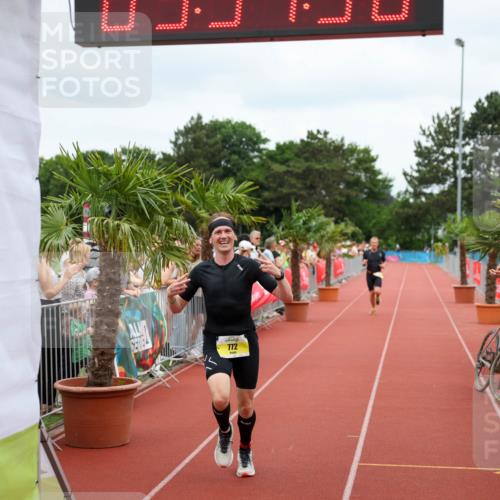 15.06.2025 - 7 Türme Triathlon Michael Strokosch http://msf.ph/oto/7969268 15.06.2025 13:51:36 Ziel 772, 842, 955, 1072 meine-sportfotos.de