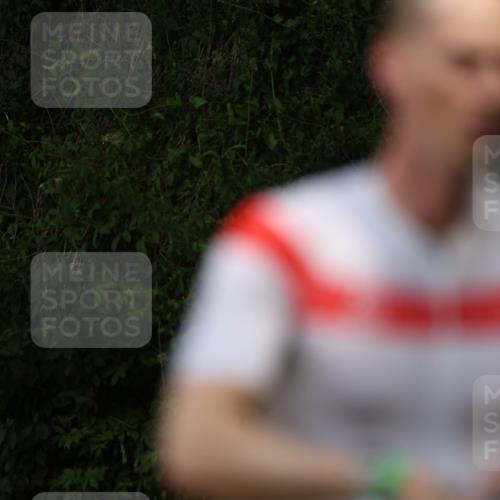 15.06.2025 - 7 Türme Triathlon Michael Strokosch http://msf.ph/oto/7969284 15.06.2025 12:56:06 Schwimmen 708, 741, 776, 818, 833, 872, 880, 895, 904, 992, 1120, 1149, 1150, 1153, 1177 meine-sportfotos.de