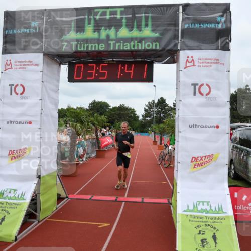15.06.2025 - 7 Türme Triathlon Michael Strokosch http://msf.ph/oto/7969300 15.06.2025 13:51:41 Ziel 772, 842 meine-sportfotos.de