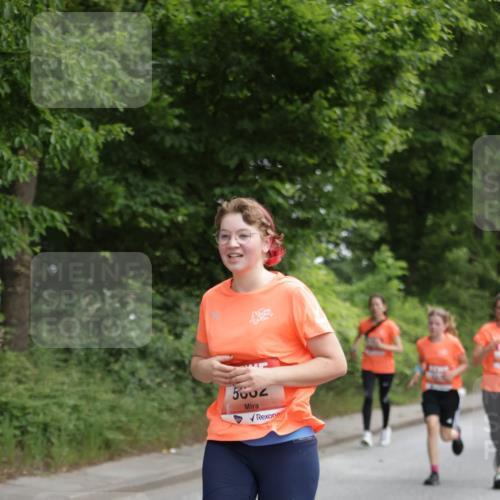 15.06.2025 - REWE Women's Run Jannik Wohlers http://msf.ph/oto/7969353 15.06.2025 10:04:24 Laufen 5002 meine-sportfotos.de