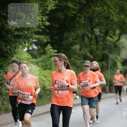 15.06.2025 - REWE Women's Run Jannik Wohlers http://msf.ph/oto/7969363 15.06.2025 10:04:25 Laufen 5308, 5307, 5455 meine-sportfotos.de