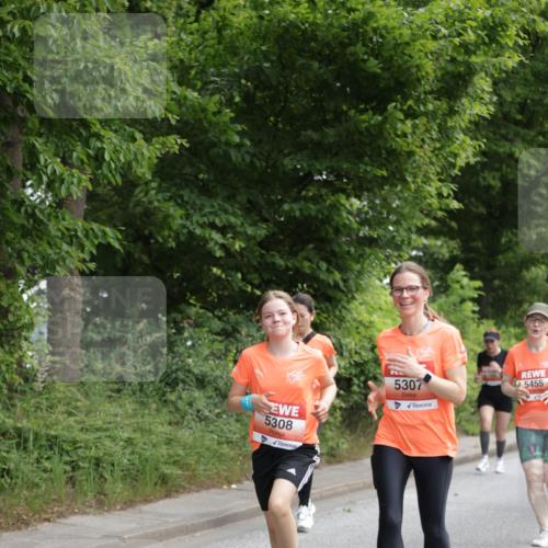 15.06.2025 - REWE Women's Run Jannik Wohlers http://msf.ph/oto/7969381 15.06.2025 10:04:26 Laufen 5308, 5307, 5455 meine-sportfotos.de