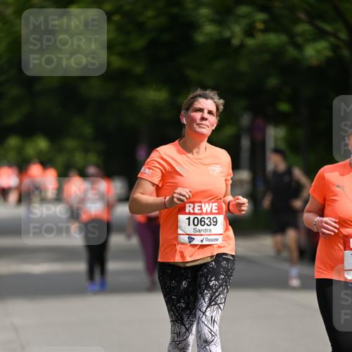 15.06.2025 - REWE Women's Run Dr. Thomas Lammeyer http://msf.ph/oto/7969397 15.06.2025 09:58:05 Laufen 10639 meine-sportfotos.de