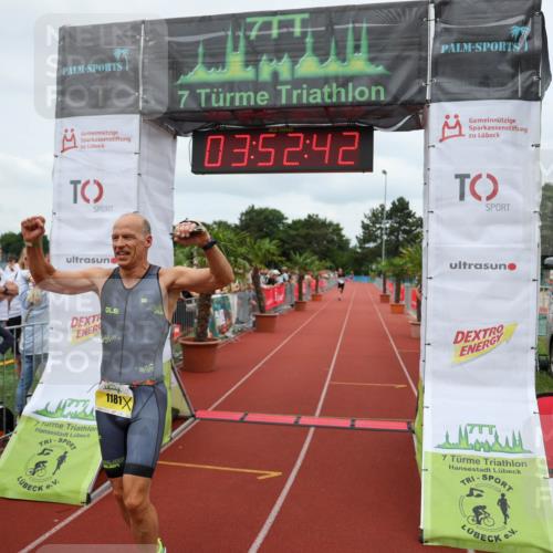 15.06.2025 - 7 Türme Triathlon Michael Strokosch http://msf.ph/oto/7969457 15.06.2025 13:52:42 Ziel 1181 meine-sportfotos.de