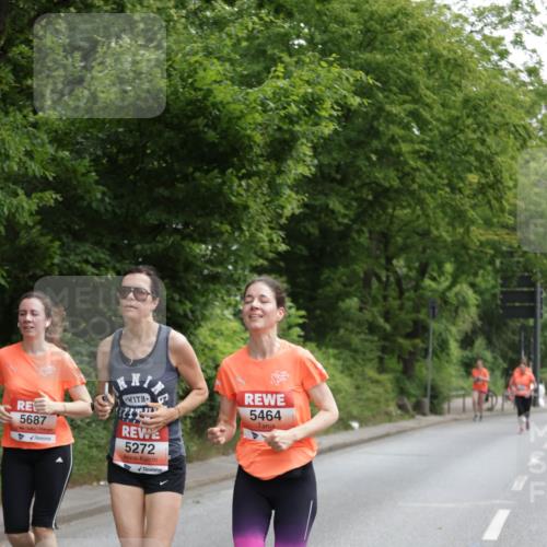 15.06.2025 - REWE Women's Run Jannik Wohlers http://msf.ph/oto/7969531 15.06.2025 10:04:34 Laufen 5687, 5464, 5272 meine-sportfotos.de