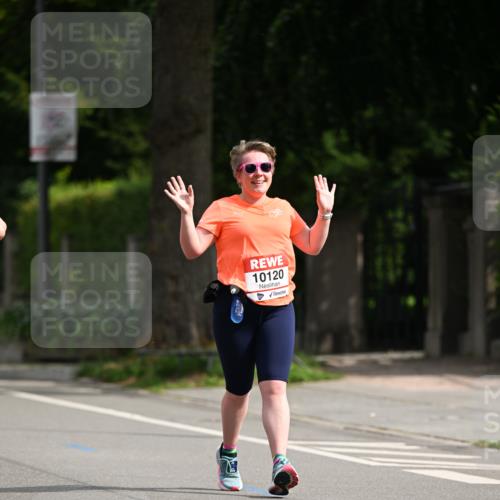 15.06.2025 - REWE Women's Run Dr. Thomas Lammeyer http://msf.ph/oto/7969543 15.06.2025 09:58:17 Laufen 10120 meine-sportfotos.de
