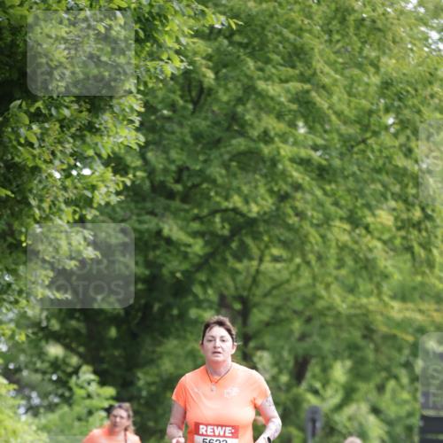 15.06.2025 - REWE Women's Run Jannik Wohlers http://msf.ph/oto/7969558 15.06.2025 10:04:42 Laufen 5623 meine-sportfotos.de