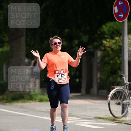 15.06.2025 - REWE Women's Run Dr. Thomas Lammeyer http://msf.ph/oto/7969564 15.06.2025 09:58:18 Laufen 10120 meine-sportfotos.de