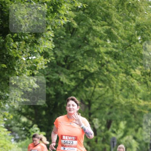 15.06.2025 - REWE Women's Run Jannik Wohlers http://msf.ph/oto/7969576 15.06.2025 10:04:43 Laufen 5623 meine-sportfotos.de