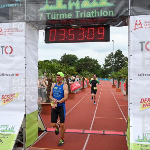 15.06.2025 - 7 Türme Triathlon Michael Strokosch http://msf.ph/oto/7969627 15.06.2025 13:53:09 Ziel 881, 930, 1164 meine-sportfotos.de
