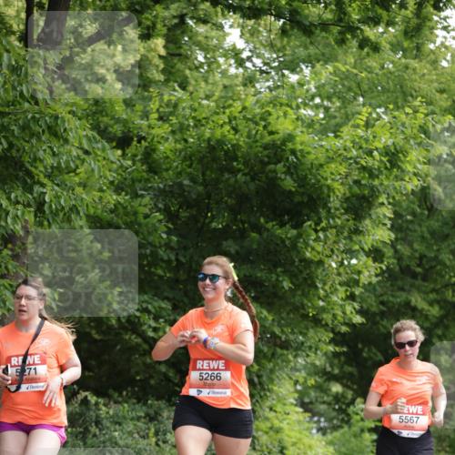 15.06.2025 - REWE Women's Run Jannik Wohlers http://msf.ph/oto/7969726 15.06.2025 10:04:47 Laufen 5271, 5266, 5567 meine-sportfotos.de