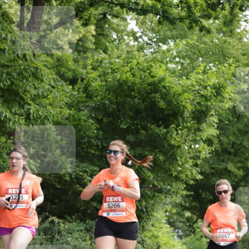 15.06.2025 - REWE Women's Run Jannik Wohlers http://msf.ph/oto/7969729 15.06.2025 10:04:47 Laufen 52, 1, 5266, 5567 meine-sportfotos.de