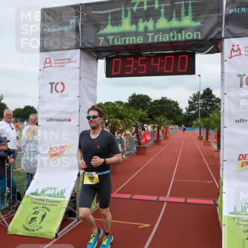 15.06.2025 - 7 Türme Triathlon Michael Strokosch http://msf.ph/oto/7969780 15.06.2025 13:54:00 Ziel 939, 999, 1162 meine-sportfotos.de