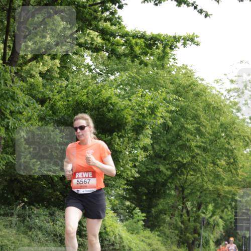15.06.2025 - REWE Women's Run Jannik Wohlers http://msf.ph/oto/7969784 15.06.2025 10:04:49 Laufen 5567 meine-sportfotos.de