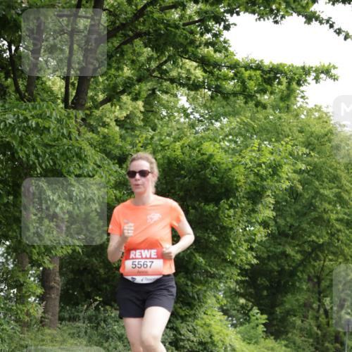 15.06.2025 - REWE Women's Run Jannik Wohlers http://msf.ph/oto/7969797 15.06.2025 10:04:49 Laufen 5567 meine-sportfotos.de